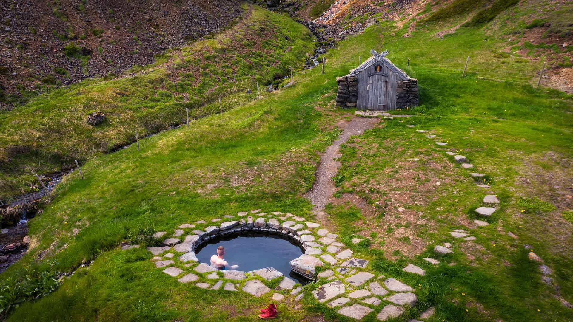 Gudrunarlaug hot spring in Iceland