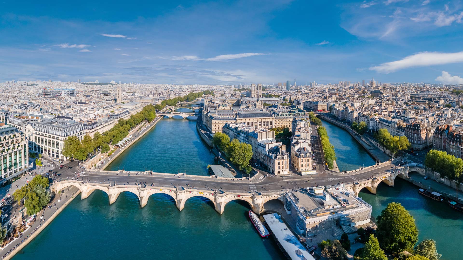  Aerial view of Pont Neuf and the River Seine, Paris